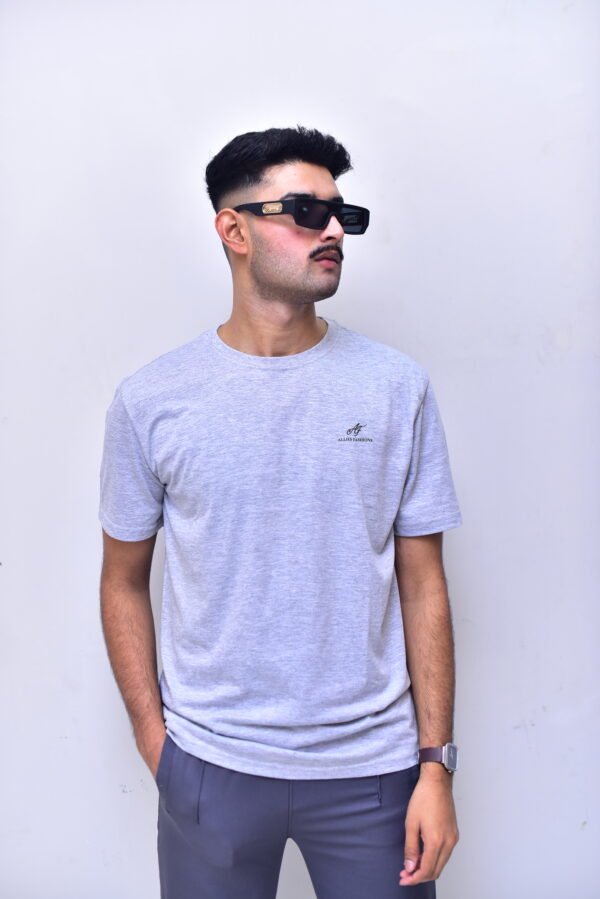 PLAIN ROUND NECK HEATHER GREY T-SHIRT - Image 2